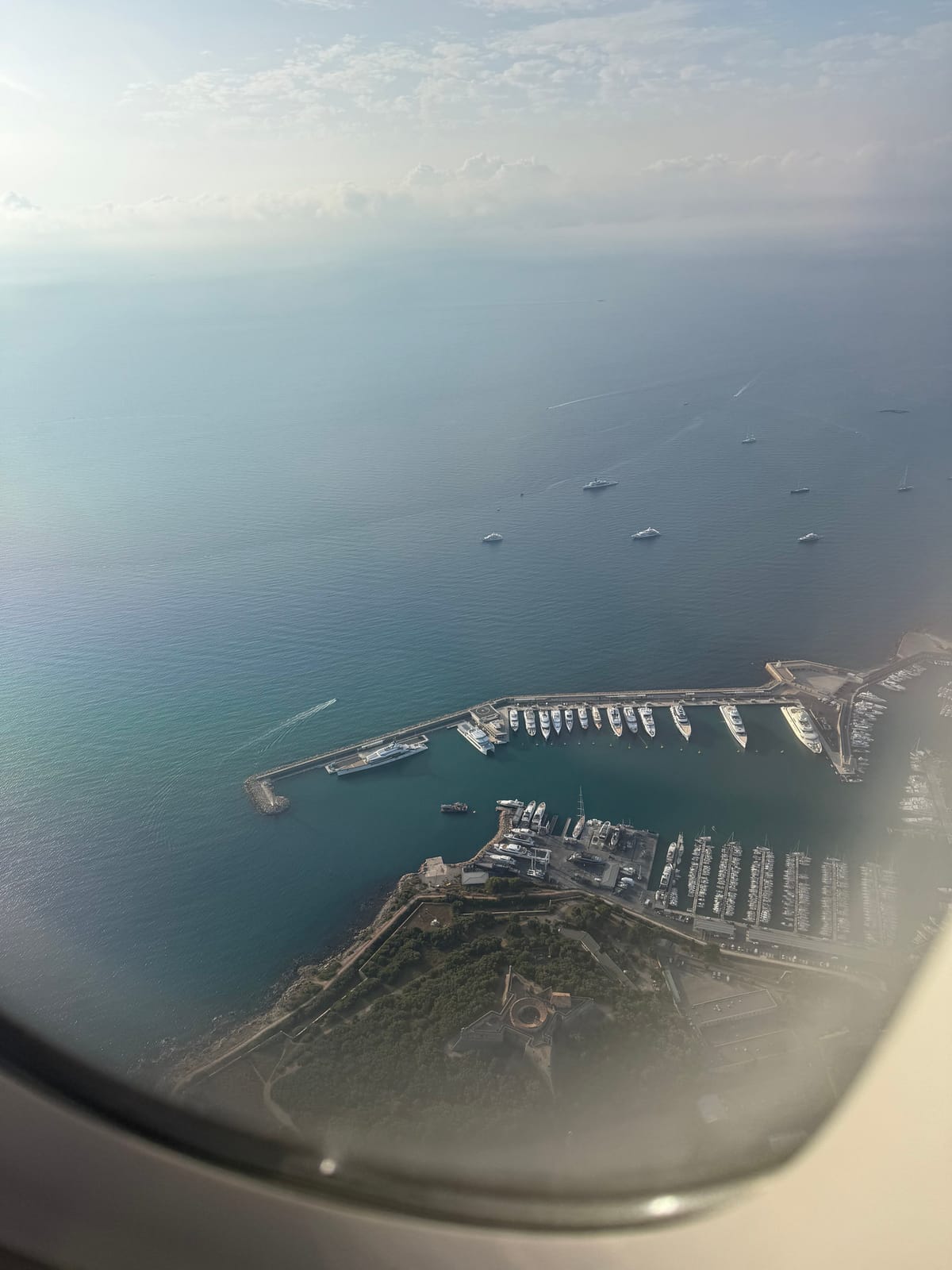 Антиб. Port Vauban и Пикассо